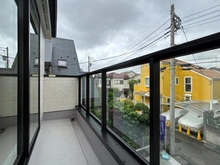 【東京都/小金井市貫井南町】小金井市貫井南町新築戸建 バルコニー