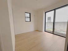 【東京都/三鷹市大沢】三鷹市大沢4丁目　新築戸建 洋室：5.0帖　