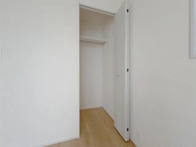 【東京都/三鷹市大沢】三鷹市大沢4丁目　新築戸建 洋室：5.0帖　収納