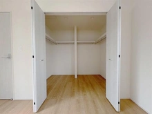 【東京都/三鷹市大沢】三鷹市大沢4丁目　新築戸建 洋室：8.0帖　収納