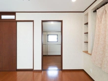 【東京都/小金井市本町】小金井市本町5丁目　中古戸建 洋室：収納