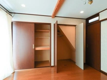 【東京都/小金井市本町】小金井市本町5丁目　中古戸建 洋室：収納