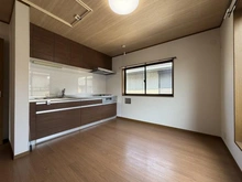 【東京都/東大和市立野】東大和市立野1丁目中古戸建 ダイニングキッチン