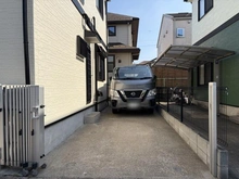 【東京都/東大和市立野】東大和市立野1丁目中古戸建 駐車場