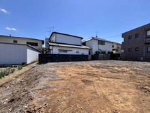 【東京都/日野市日野台】日野市日野台2丁目 新築戸建 全3棟 3号棟 現地（建築前）：全3棟　左奥側