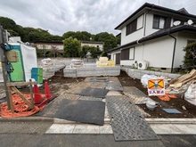 【東京都/小金井市貫井南町】小金井市貫井南町新築戸建　全2棟　2号棟 現地（建築前）：全2棟　写真中央