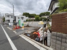 【東京都/小金井市貫井南町】小金井市貫井南町新築戸建　全2棟　2号棟 現地（建築前）：全2棟　右側