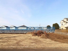 【東京都/小平市鈴木町】小平市鈴木町1丁目新築戸建　全8棟　C号棟 現地（建築前）：全8棟　写真中央奥側