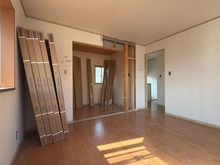 【東京都/西東京市泉町】西東京市泉町4丁目 中古戸建 洋室：リフォーム工事中です。