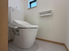 【東京都/小金井市前原町】小金井市前原町新築戸建 全2棟 B号棟 トイレ
