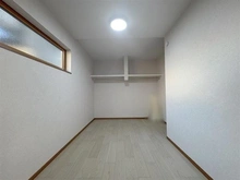 【東京都/小平市大沼町】小平市大沼町2丁目新築戸建 洋室：6.75帖　