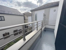 【東京都/小平市小川町】小平市小川町1丁目中古戸建 バルコニー