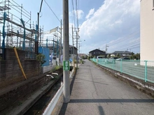 【東京都/日野市大字日野】日野市日野新築戸建 2号棟 全2棟 前面道路
