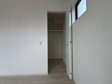 【東京都/日野市大字石田】日野市大字石田新築戸建 2号棟 全2棟 収納