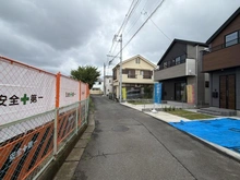 【東京都/日野市大字石田】日野市大字石田新築戸建 2号棟 全2棟 前面道路