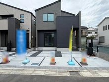 【東京都/東村山市青葉町】東村山市青葉町1丁目 新築戸建 全4棟 2号棟 外観：全2棟　写真中央