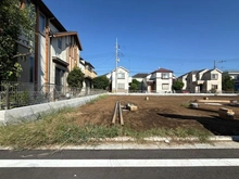 【東京都/小平市鈴木町】小平市鈴木町1丁目新築戸建　全8棟　A号棟 現地（建築前）：全8棟　写真中央手前側