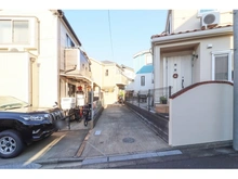 【東京都/東村山市秋津町】東村山市秋津町3丁目中古戸建 アプローチ