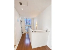 【東京都/世田谷区上用賀】上用賀1丁目　中古戸建 二階廊下：家具調度品は価格に含まれません