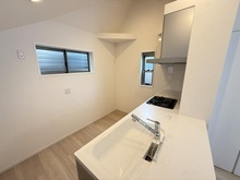 【東京都/世田谷区上用賀】世田谷区上用賀4丁目中古戸建 キッチン