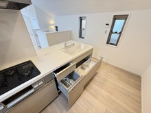 【東京都/世田谷区上用賀】世田谷区上用賀4丁目中古戸建 キッチン