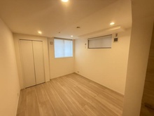 【東京都/世田谷区上用賀】世田谷区上用賀4丁目中古戸建 洋室