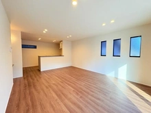 【東京都/杉並区天沼】杉並区天沼1丁目新築戸建て C号棟 リビング・ダイニング