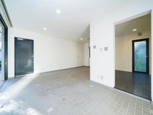 【東京都/杉並区清水】杉並区清水三丁目中古戸建 ガレージ：バイクやお車を置けるスペース