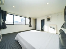 【東京都/杉並区清水】杉並区清水三丁目中古戸建 洋室：13.6帖　家具調度品は価格に含まれません