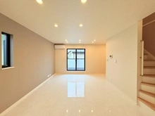 【東京都/杉並区浜田山】杉並区浜田山1丁目 新築戸建て 5号棟 リビング・ダイニング