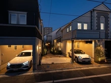 【東京都/杉並区善福寺】杉並区善福寺一丁目　新築戸建5号棟 外観：全5棟　写真左側