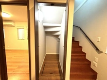 【東京都/杉並区宮前】プラウドシーズン久我山 サービスルーム（納戸）