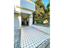 【東京都/武蔵野市境】武蔵野市境二丁目賃貸併用住宅 アプローチ