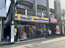 【東京都/杉並区和泉】杉並区和泉3丁目　新築戸建　2号棟 ミニストップ永福町駅前店（現地より約370m）