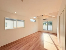 【東京都/杉並区下井草】杉並区下井草3丁目新築戸建て1号棟 リビング・ダイニング