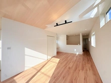 【東京都/杉並区下井草】杉並区下井草3丁目新築戸建て1号棟 リビング・ダイニング