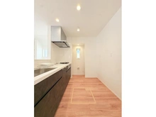 【東京都/杉並区下井草】杉並区下井草3丁目新築戸建て2号棟 キッチン