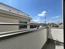 【東京都/中野区上鷺宮】中野区上鷺宮5丁目　新築戸建　C号棟（全5棟） バルコニー