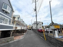【東京都/世田谷区野沢】世田谷区野沢3丁目　中古戸建 前面道路