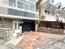 【東京都/世田谷区野沢】世田谷区野沢3丁目　中古戸建 アプローチ
