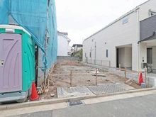 【神奈川県/横浜市港北区高田東】横浜市港北区高田東1丁目　新築戸建B号棟 現地（建築前）：全2棟右側