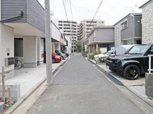 【神奈川県/横浜市港北区高田東】横浜市港北区高田東1丁目　新築戸建B号棟 前面道路