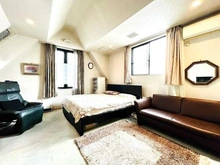 【東京都/目黒区中町】目黒区中町1丁目　中古戸建 洋室