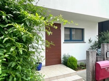 【東京都/目黒区上目黒】目黒区上目黒4丁目　中古戸建 玄関