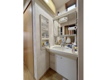 【東京都/目黒区下目黒】 目黒区下目黒5丁目　中古戸建 洗面所