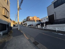 【東京都/目黒区柿の木坂】目黒区柿の木坂2丁目　中古戸建 前面道路