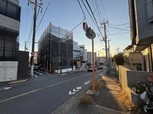 【東京都/目黒区柿の木坂】目黒区柿の木坂2丁目　中古戸建 前面道路