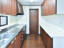 【神奈川県/横浜市鶴見区上の宮】横浜市鶴見区上の宮2丁目　中古戸建 キッチン