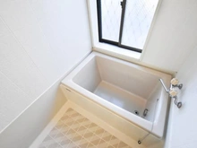 【神奈川県/横浜市鶴見区上の宮】横浜市鶴見区上の宮2丁目　中古戸建 浴室