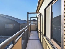 【神奈川県/横浜市鶴見区上の宮】横浜市鶴見区上の宮2丁目　中古戸建 バルコニー